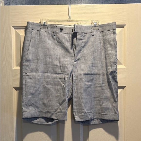 Men's Blue Gray Striped Shorts - Picture 1 of 7